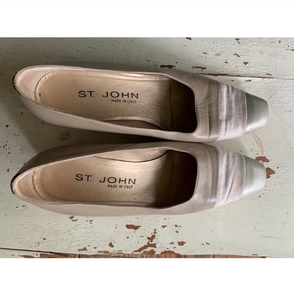 vintage St John heels - Picture 5 of 11
